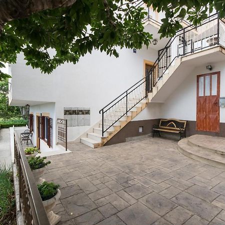 Apartment Stipe Solin Exterior photo